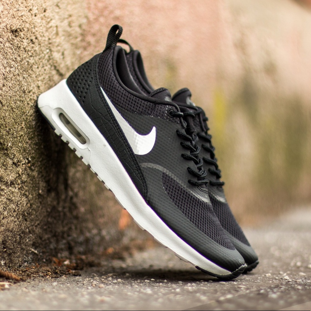 ❌SOLD❌  Nike Air Max Thea
